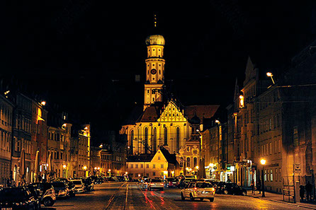 Augsburg St Ulrich und Afra bei Nacht
